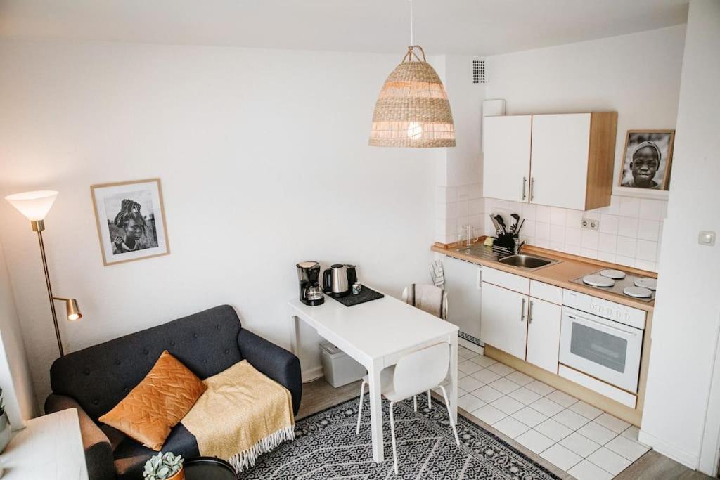 City-Appartement, Holtenauer Strasse Mit 24H Check-In Kiel Exteriör bild